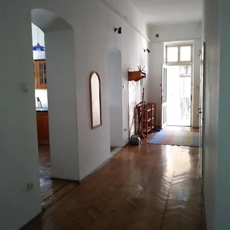 Kis Stáció 11 Beds Appartamento Budapest